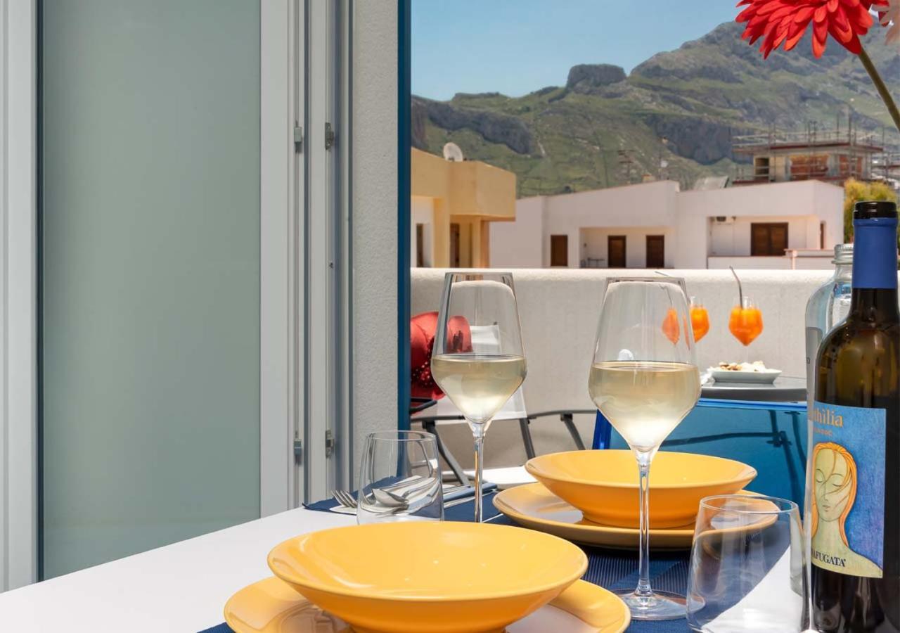 Il Faro E La Luna Beach Apartments San Vito Lo Capo Luaran gambar